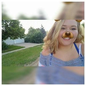 Meet your Posher, Eloise